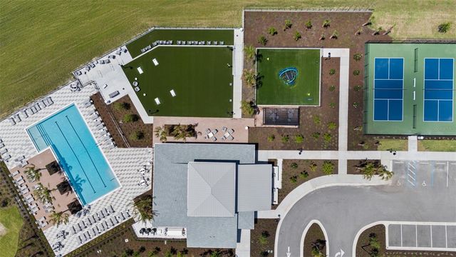 290 HOLLY BANK AVENUE, Nokomis, FL 34275