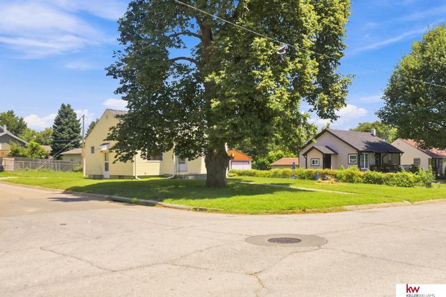 3264 Madison Street, Omaha, NE 68107