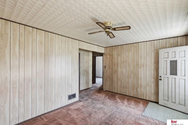 3264 Madison Street, Omaha, NE 68107
