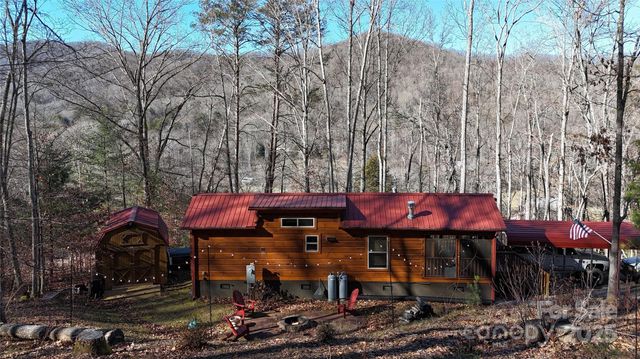 9 Candyland Court, Candler, NC 28715