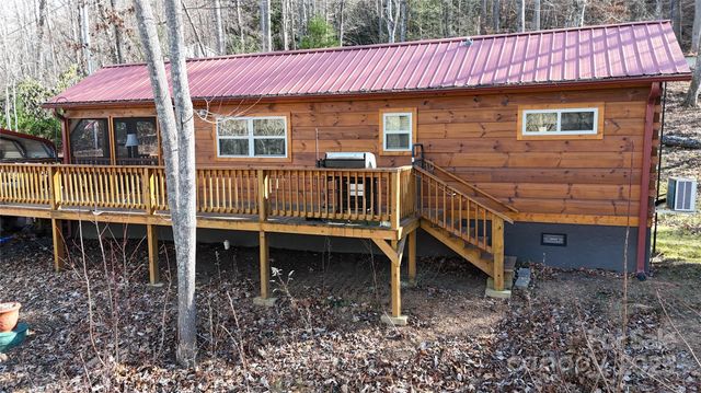 9 Candyland Court, Candler, NC 28715