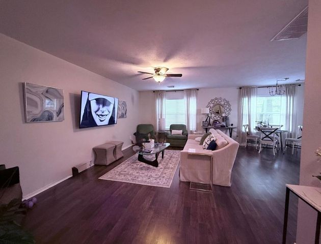 30 Thicket Grove Place, The Woodlands, TX 77385