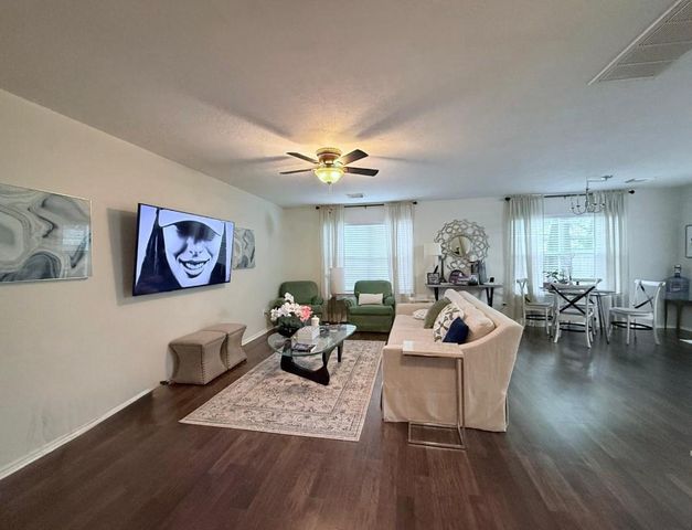 30 Thicket Grove Place, The Woodlands, TX 77385