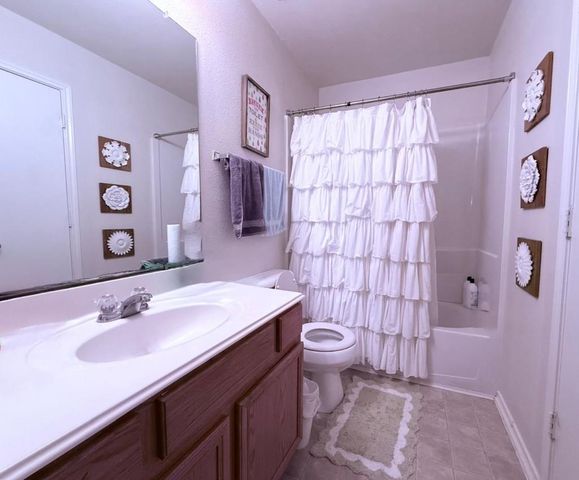 30 Thicket Grove Place, The Woodlands, TX 77385