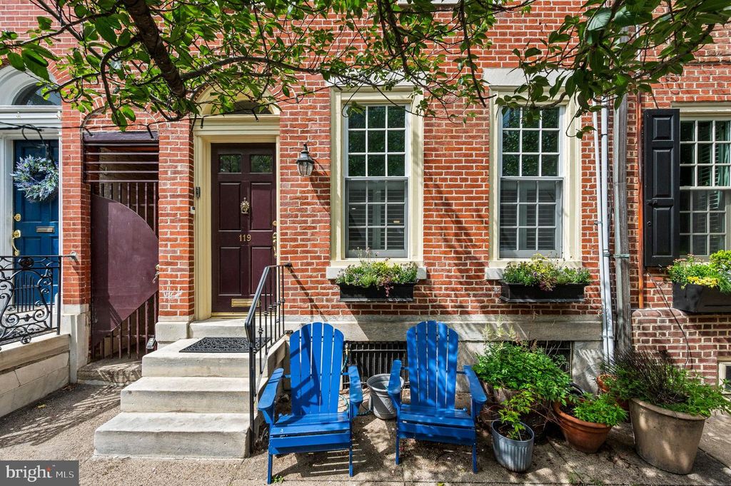 119 KENILWORTH STREET, Philadelphia, PA 19147