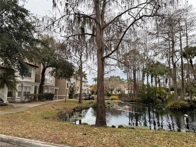 5120 CONROY ROAD 523, Orlando, FL 32811