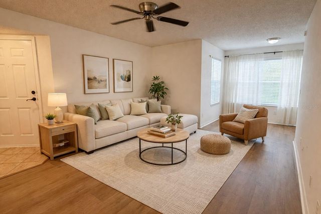 5120 CONROY ROAD 523, Orlando, FL 32811