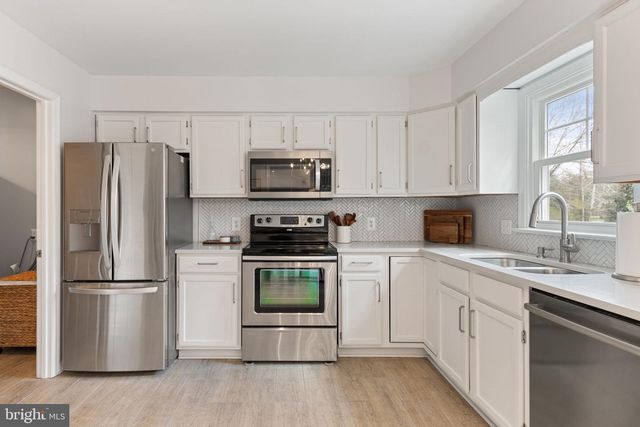 12005 ARBOR GLEN DR, Fredericksburg, VA 22407