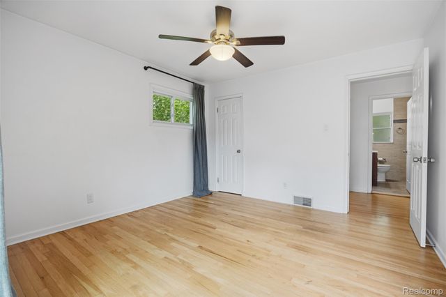 236 Englewood Avenue, Royal Oak, MI 48073