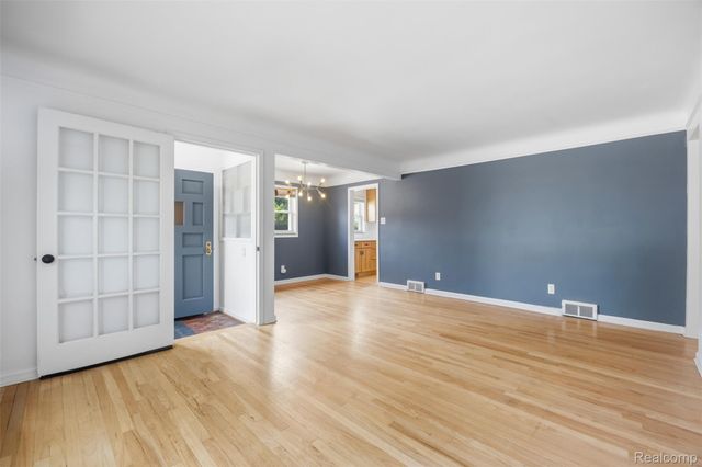 236 Englewood Avenue, Royal Oak, MI 48073