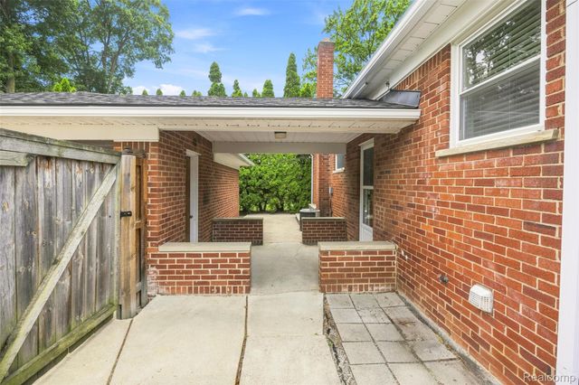 236 Englewood Avenue, Royal Oak, MI 48073