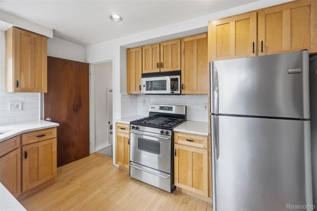 236 Englewood Avenue, Royal Oak, MI 48073