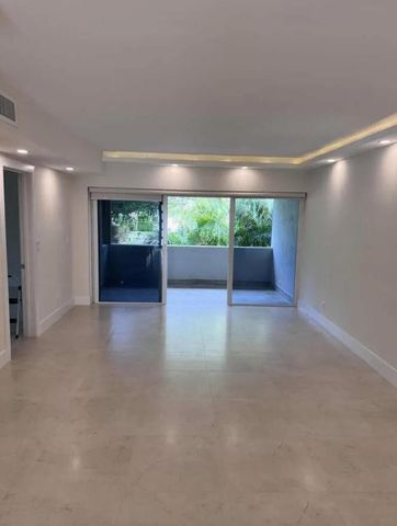 2244 Spanish Trail 3, Delray Beach, FL 33483