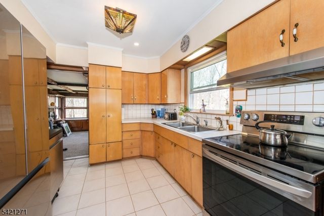 7 Stempert Rd, Frankford Twp., NJ 07826