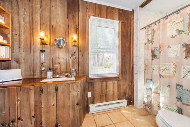 7 Stempert Rd, Frankford Twp., NJ 07826