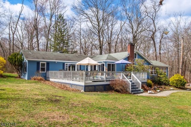 7 Stempert Rd, Frankford Twp., NJ 07826