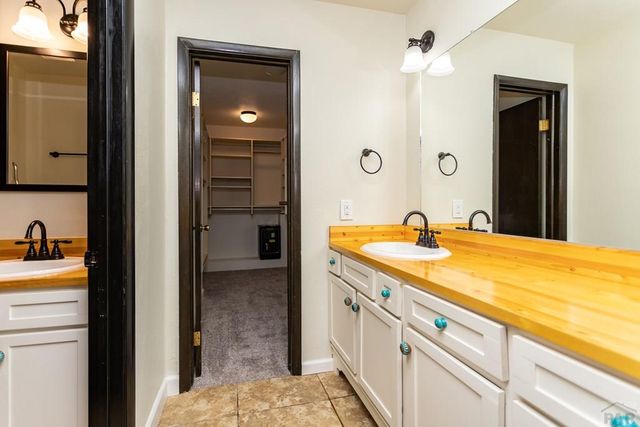 95 E Idaho Springs Dr, Pueblo West, CO 81007