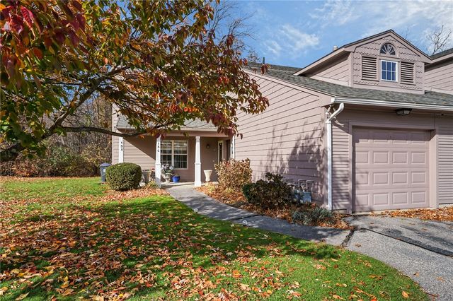 15 Nipmuc Trail A, North Providence, RI 02904