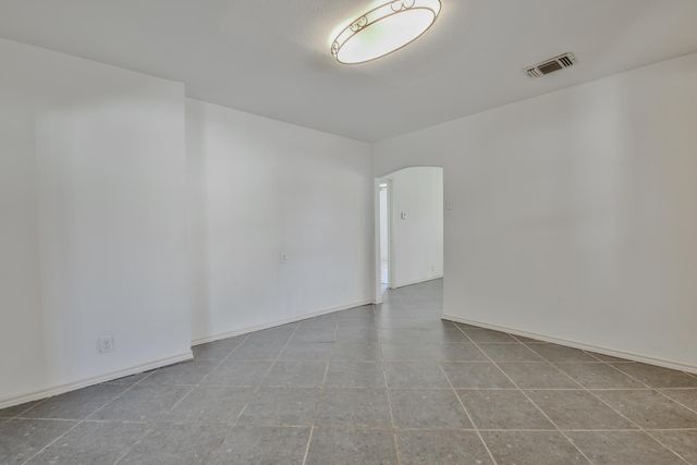 2620 42nd Street, Lubbock, TX 79413