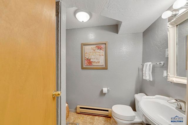 4819 STONEY BROOK CT, Rapid City, SD 57702