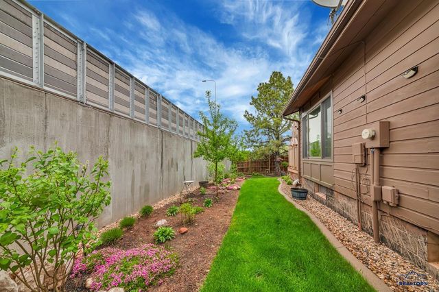 4819 STONEY BROOK CT, Rapid City, SD 57702