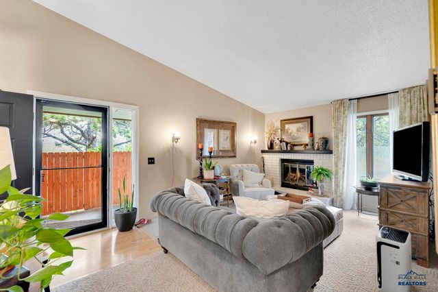 4819 STONEY BROOK CT, Rapid City, SD 57702