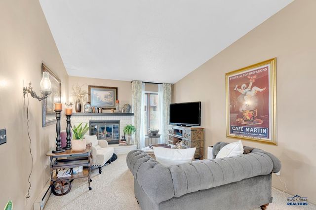 4819 STONEY BROOK CT, Rapid City, SD 57702