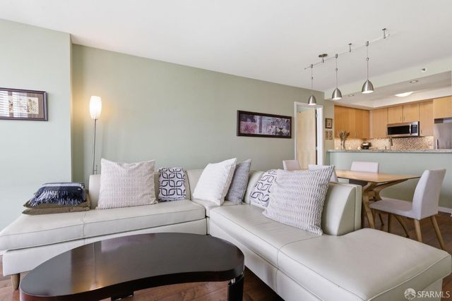 750 Van Ness Avenue 805, San Francisco, CA 94102
