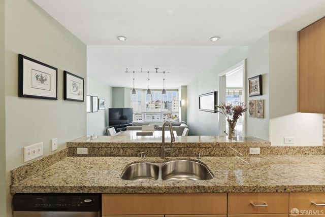 750 Van Ness Avenue 805, San Francisco, CA 94102