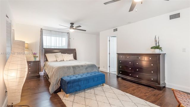 4081 NE 14th Ave, Oakland Park, FL 33334