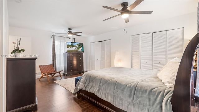 4081 NE 14th Ave, Oakland Park, FL 33334