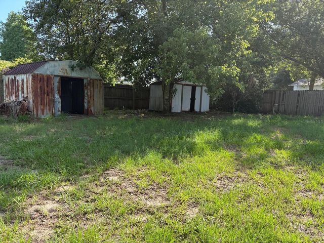 110 VALENCIA STREET, Winter Haven, FL 33880