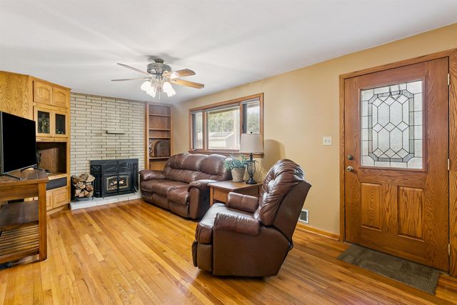 6900 W Hollywood, Wichita, KS 67215