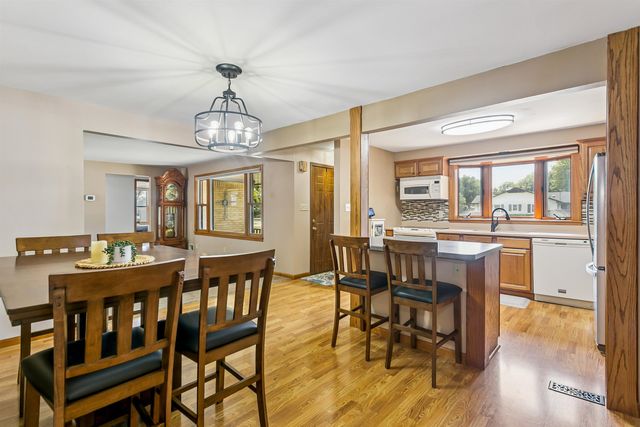 6900 W Hollywood, Wichita, KS 67215