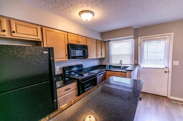 1098-1100 Highland Street, Columbus, OH 43201