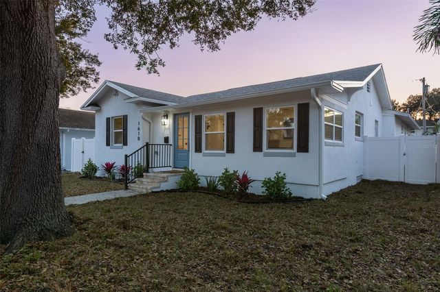 1610 15TH STREET N, St Petersburg, FL 33704