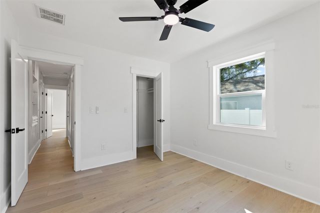 1610 15TH STREET N, St Petersburg, FL 33704