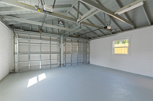 1610 15TH STREET N, St Petersburg, FL 33704