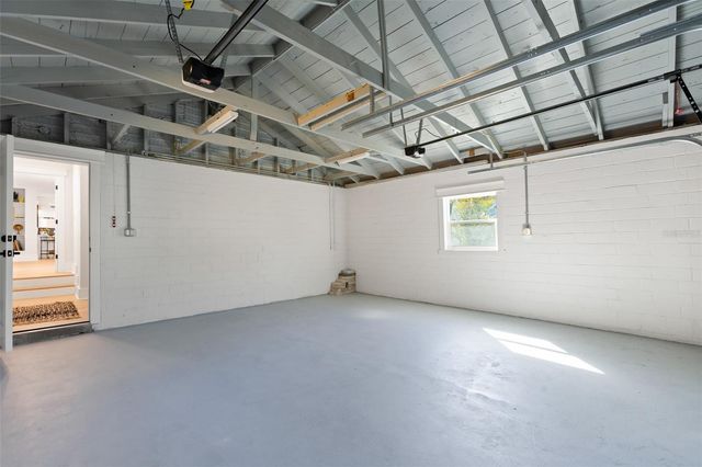 1610 15TH STREET N, St Petersburg, FL 33704