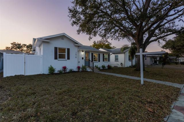 1610 15TH STREET N, St Petersburg, FL 33704