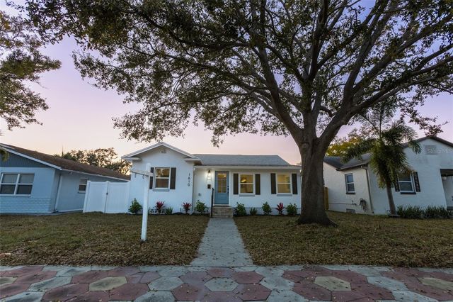 1610 15TH STREET N, St Petersburg, FL 33704