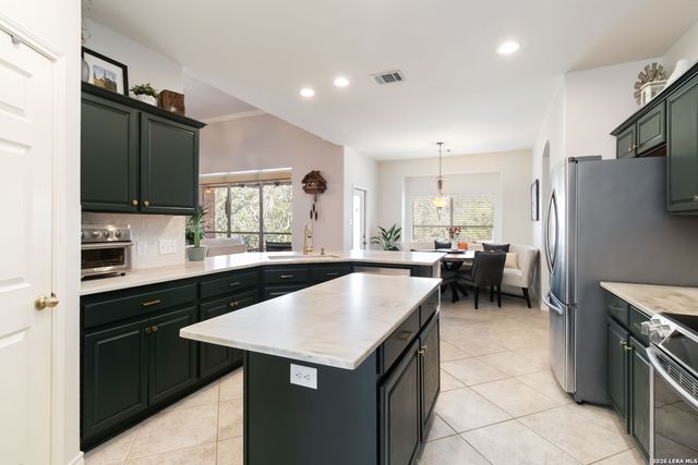 26022 Silver Cloud, San Antonio, TX 78260