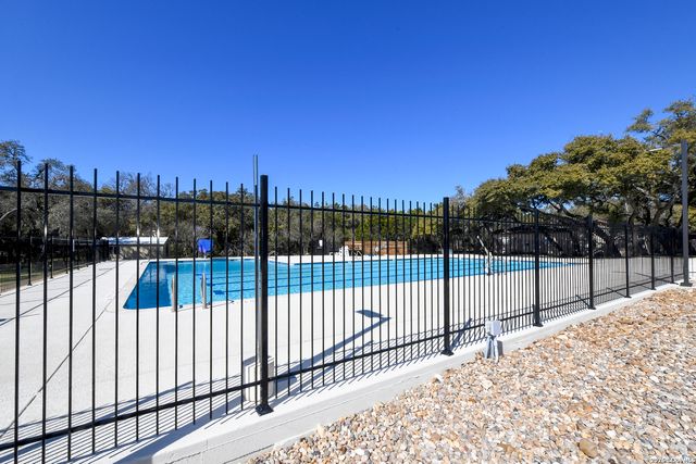 26022 Silver Cloud, San Antonio, TX 78260