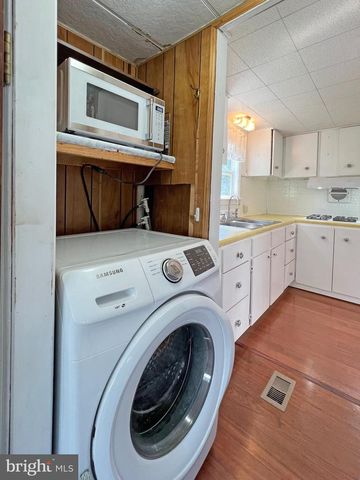 19606 QUEEN STREET # 31, Rehoboth Beach, DE 19971