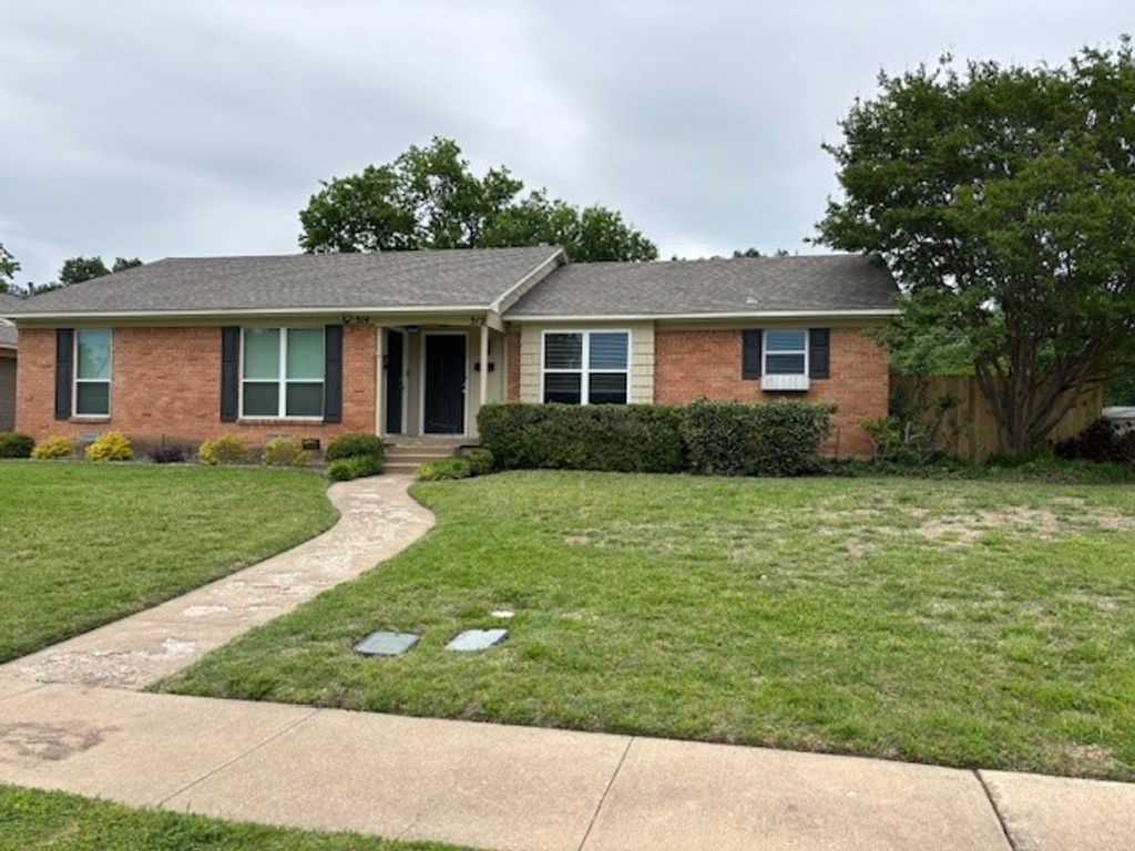 312 La Salle Drive, Richardson, TX 75081