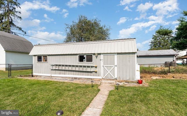 7 ORANGE STREET, Mount Holly Springs, PA 17065