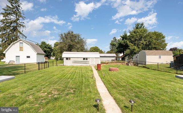 7 ORANGE STREET, Mount Holly Springs, PA 17065