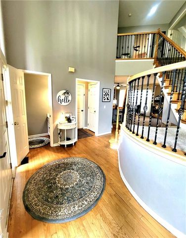 14712 W 70th Street, Shawnee, KS 66216