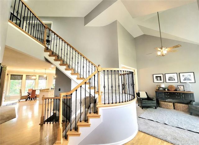 14712 W 70th Street, Shawnee, KS 66216