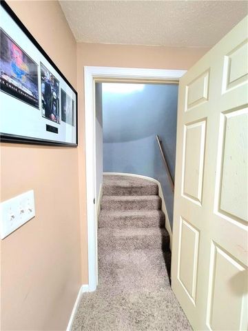 14712 W 70th Street, Shawnee, KS 66216